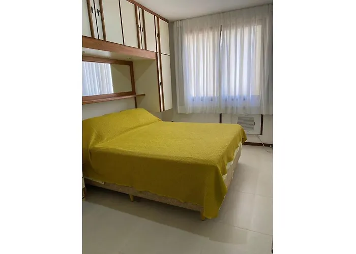 Flat Ipanema 2 qtos gar. serv. piscina em fte metrô