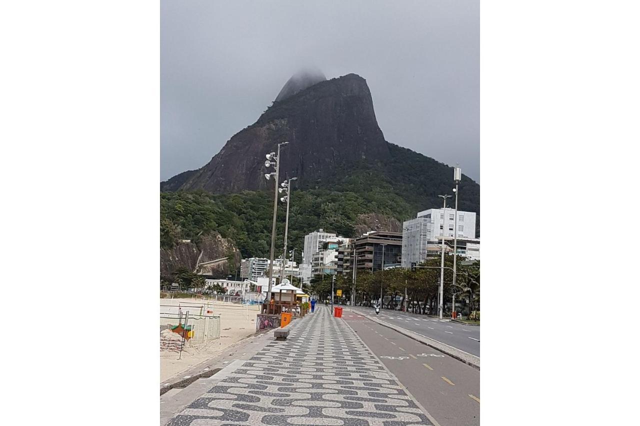 Flat Ipanema 2 Qtos Gar. Serv. Piscina Em Fte Metrô * Rio de Janeiro